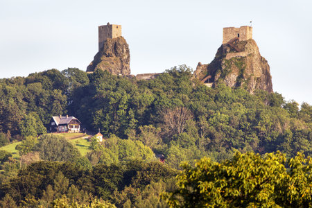 Trosky castle ruins, two towers called pana and baba, Czech Paradise, Bohemia, Czech Republicのeditorial素材