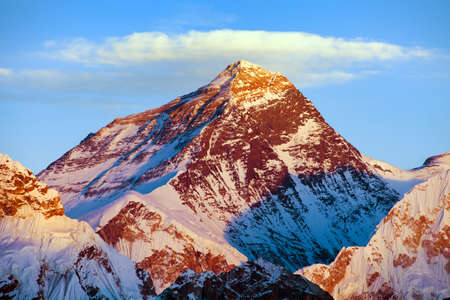 Evening panoramic view of mount Everest with blue sky from Gokyo Ri peak - Everest area, Khumbu valley, Nepal Himalayas mountainsの写真素材