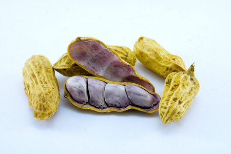 Boiled peanuts for some snacks.