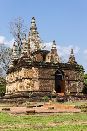 Chedi in Wat Chedyod , Chiangmaiの写真素材