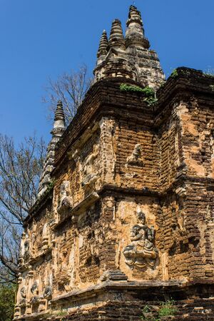 Chedi in Wat Chedyod , Chiangmaiの写真素材