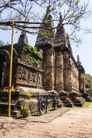 Chedi in Wat Chedyod , Chiangmaiの写真素材