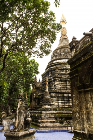Chedi Shan style in Wat Papoa , Chiangmai Thailandの写真素材