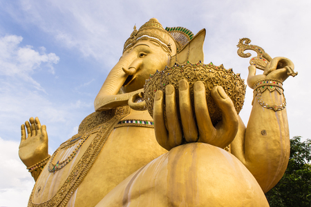 Big Golden statue of Ganesha in Wat Mokkanlan , Chomthong Chiangmai Thailandの写真素材