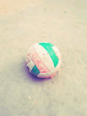 Old volleyballの素材