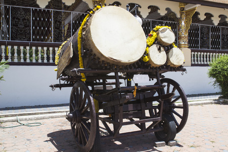old big and small leather drum on wagonの写真素材