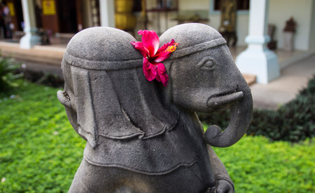 the lord of ganesha hugging each other statue
