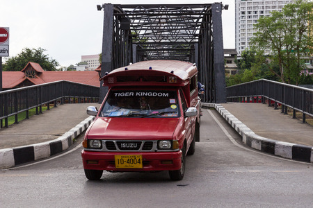 Chiangmai, Thailand - October 23, 2014: The bridge on Loikroh road across Ping river in Muang district in Chiangmai city.のeditorial素材