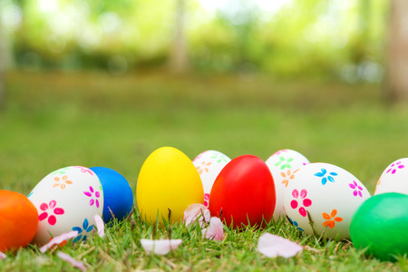 Easter egg, happy Easter sunday hunt holiday decorationsの写真素材