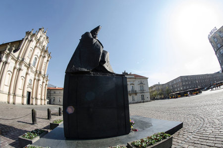 Warsaw, April 14, 2018. Pictured: Monument to Smolensk. photo: Pawel Sonnenburg / Newspixのeditorial素材