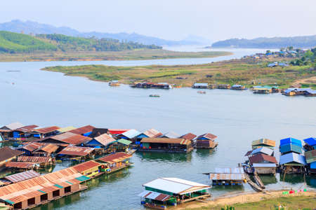 Houseboat village in Mon Bridge, Sangkhlaburi District, Kanchanaburi, Thailandの写真素材