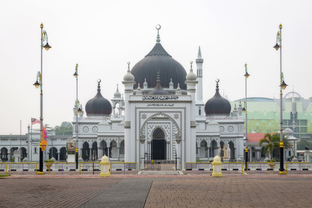 MALAYSIA - OCT 22, 2015: Masjid Zahir Mosque in Kedah, It is one of the grandest and oldest mosques in Malaysia.のeditorial素材