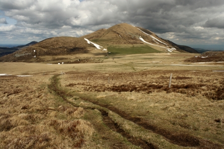 footpath to puy de l angleの写真素材