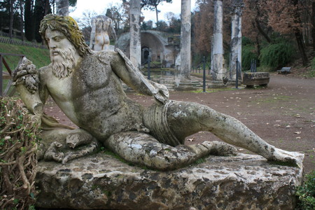 statues at Villa Adriana - Tivoliの写真素材
