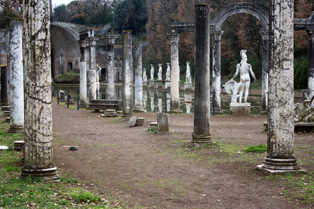 colonnade with greek statues at Villa Adriana near Tivoli, Italyの写真素材