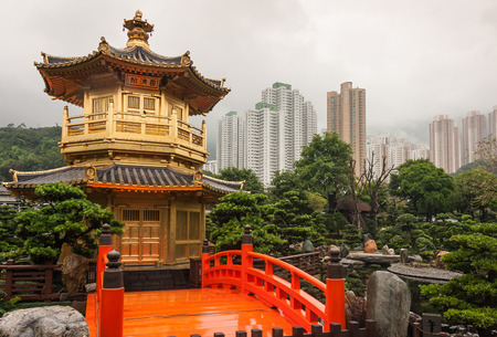 Golden Pavilion in Nan Lian Garden, Hong Kongのeditorial素材