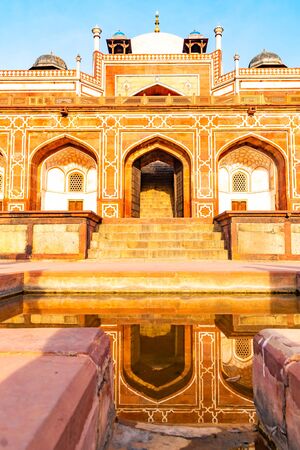 New Delhi, India, 30 Mar 2019 - Humayuns tomb of Mughal Emperor Humayun designed by Persian architect Mirak Mirza Ghiyas in New Delhi, India. Tomb was commissioned by Humayuns wife Empress Bega Begumのeditorial素材