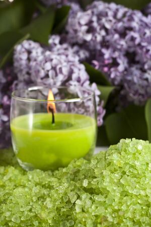 Aroma candle, salt and lilacの写真素材