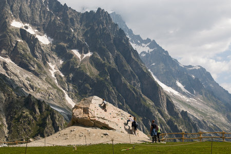 MONTE BIANCO, ITALY - JULY 22, 2021: Climbing at the foot of Monte Bianco massif in Aosta Valley during summer day of Julyのeditorial素材