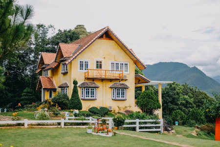 Mae Hong Son, Thailand - August 18 2019: Yellow house at Pai in love or Coffee cafe. Popular tourist attraction.のeditorial素材