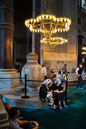Visitors view the interior of the Hagia Sophia (Ayasofya) in Istanbul. Landmarks of Turkey. Tourist location. Turkey. Istanbul. September 25, 2021.のeditorial素材