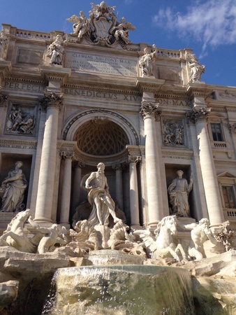 Trevi fountainの素材