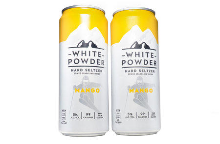 Batumi, Georgia. 05.31.2022 Isolate the cooling drink in an aluminum can. white powder. Alcoholic drink. Mango flavored soda.のeditorial素材