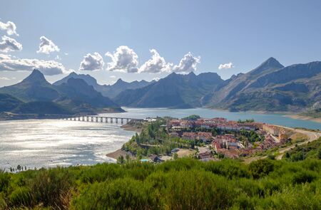 Riano Panoramic View Leon Spain, long bridge across the lakeの写真素材