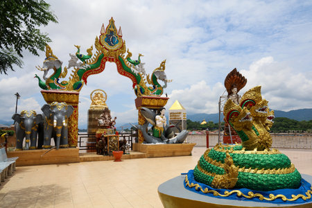 Chiang Rai,Thailand-July 28,2020:The Sign of  Golden triangle from thailandのeditorial素材