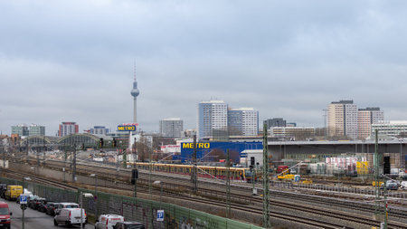 Berlin, Germany- December 12, 2018: view of the television tower from the Warsaw Bridge , Friedrichshainのeditorial素材