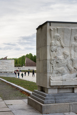 Berlin, Germany- October 6, 2019: the Soviet War Memorial in the Treptower Parkのeditorial素材