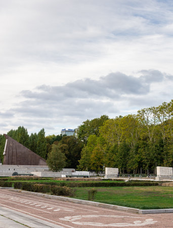 Berlin, Germany- October 6, 2019: the Soviet War Memorial in the Treptower Parkのeditorial素材