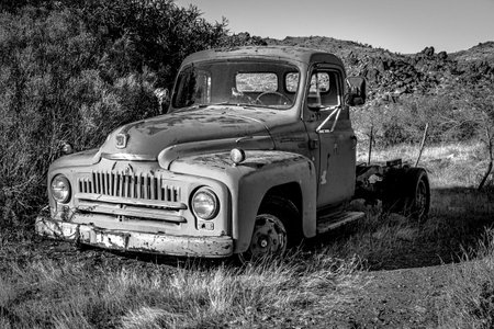 Black and white of an old truckの写真素材