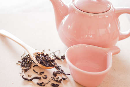 Dry tea with ceramic jar, stock photoの写真素材