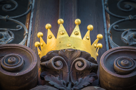 Crown at the doorの写真素材