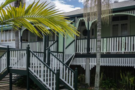 wooden traditional queenslander house - australiaの写真素材