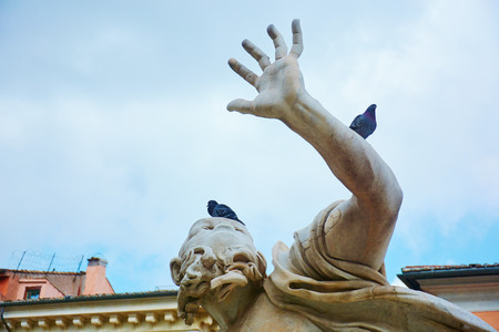 Italy, Piazza Navona, in the afternoon in Marchの写真素材