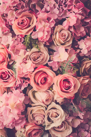 Retro pink roses flower backgroundの写真素材