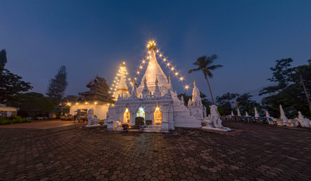 Chedi of Wat Phra That Doi Kong Mu, Mae Hong Son, Thailand during the early morning hours.の写真素材