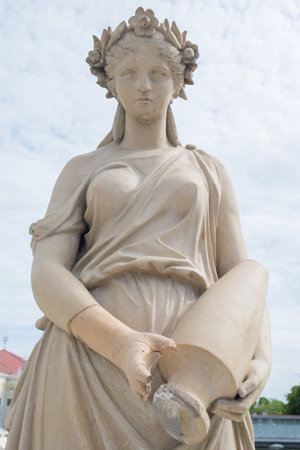 Antique woman statue in the Thai historical park.の写真素材