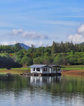 Raft House in Srinagarind Dam Lake, Kanchanaburi Province, Thailandの写真素材