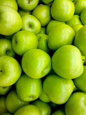 Green applesの写真素材