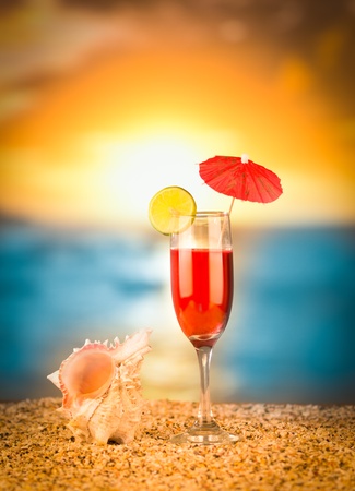 Refreshing cocktail on the  beach.の写真素材