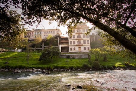 CUENCA, ECUADOR - AUGUST 22, 2010: Important city landmark Tomebamba river in Cuenca dividing the old colonial town and the modern oneのeditorial素材