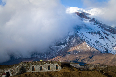 Refuge in Chimborazo volcano in the Andes, the highest mountain of Ecuadorの写真素材