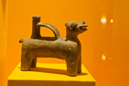 MANABI, ECUADOR - JUNE 2, 2012: Exhibition of ceramic artifacts at Archeological Museum in Manabi.のeditorial素材