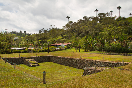 PICHINCHA, ECUADOR - SEPTEMBER 2, 2012: Tulipe Archaeological site museum built by Yumbo people between 800 and 1660 AD, Ecuadorのeditorial素材