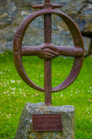 MARSTRAND, SWEDEN - JUNE 21, 2015: Outdoor sculpture in Marstrand, popular sailing islandのeditorial素材