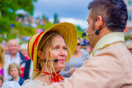 GOTHENBURG, SWEDEN - JUNE 19, 2015: Theatrical performance during Midsummer celebration in Gunnebo Castleのeditorial素材
