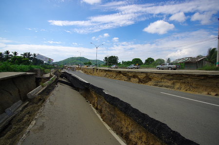Portoviejo, Ecuador - April, 18, 2016: Cracked road after 7.8 earthquake.のeditorial素材